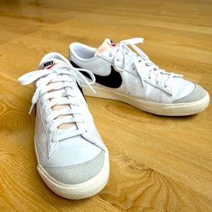 Nike men’s Blazer Low. Style is ‘77 Vintage.